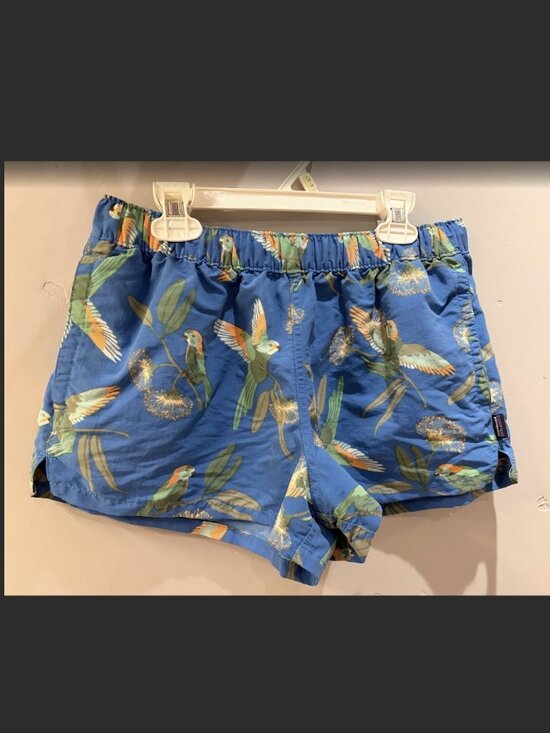 Patagonia Pants - Patagonia Barely Baggies Blue Tropical Parrot Bird Print Size M